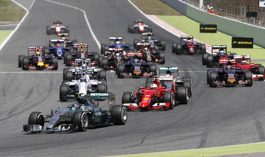 Rosberg davanti, poi Vettel precede Hamilton. Reuters